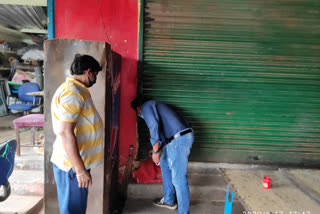 A shop seal in Corona guideline violation case in ranchi