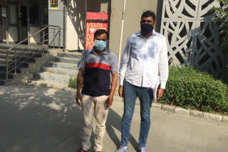 Badarpur police arrested accused who were absconding for 7 years in delhi