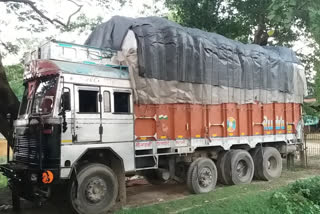 ধুবুৰীৰ চাপৰত চোৰাং চুপাৰি ভৰ্তি ২খন ট্ৰাক জব্দ