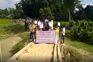 Protests over construction of dilapidated roads in tinisukia