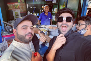 Aparshakti Khurana visits Baba ka Dhaba in Delhi