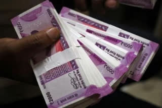 Rupee nine paise weak