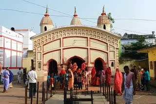 crowd of devotees starts in Patharol Kali temple in deoghar