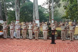 paid-tribute-to-martyr-jawan-on-police-memorial-day-in-chaibasa