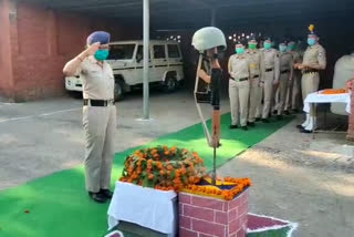 Tributes paid to martyred police personnel in Nahan