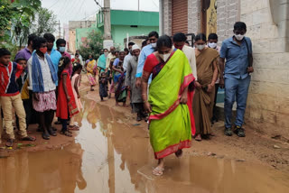 MLA inspecting roads in Pathikonda