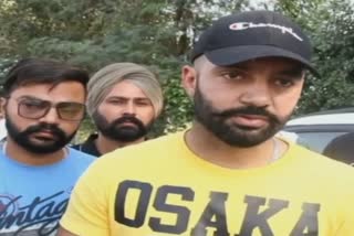 Sippy Gill joins farmers' dharna in Ludhiana