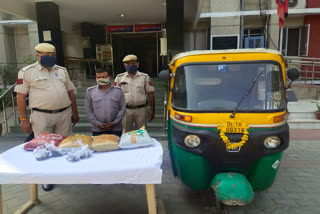 Sarita Vihar police arrested auto driver with about 7 and a half kilos of ganja