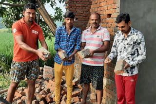 community toilet wall collapsed