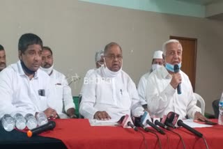 Congress Leaders appeal to people as do vote for  sharanappa mattura