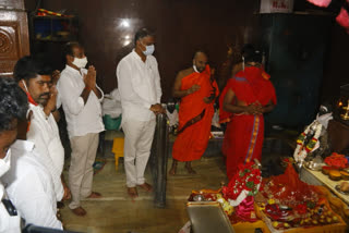 minister harish rao visit ellamma temple in siddipeta