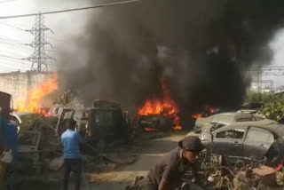 fire broke out in warehouse of Samalkha Car Scrab panipat