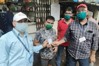 number of people not wearing masks increased in mumbai