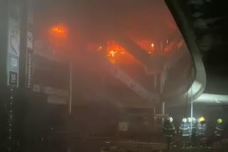 Massive fire breaks out in Mumbai mall, no casualty