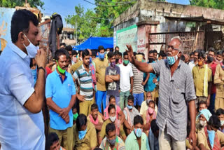 laxmipuram market labor protest in warangal