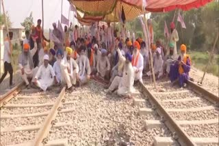 Punjab: Kisan Mazdoor Sangharsh Committee continues protest against farm laws
