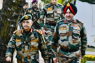 Army bosses meet