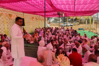 Farmers raised questions on slow Purchase process in charkhi dadri