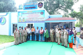 Arjas Steels MD visiting Disha Police Station  at anantapur