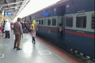 Railway service resumes on Miraj-Pune route