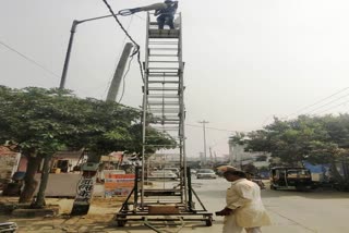 Repair of damaged street lights by the municipality in sonipat