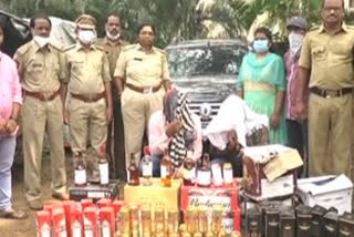 telangana liquor caught at kathipudi junction