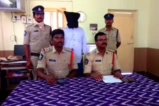 young thief arrested at cheerala prakasam dist