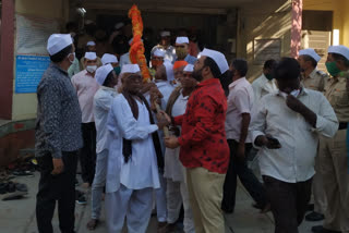 The tradition of Kirti flag on Saptashrungi fort continues after covid