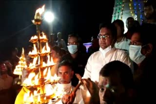 parliamentary-secretary-gurudayal-singh-banjare-participated-in-aarti-program-of-ganga-maiya-in-bemetara