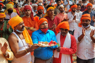 चतरा के भद्रकाली मंदिर में मां महागौरी की हुई पूजा