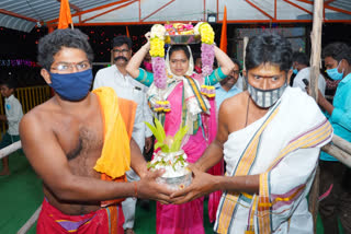 mla rajini in navaratri celebrations