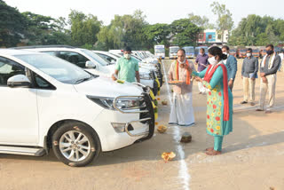 ayudha puja by mahabubnagar sp at police office to vehicles and weapons