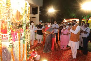 governor-anandiben-patel-attended-gujarati-samaj-program