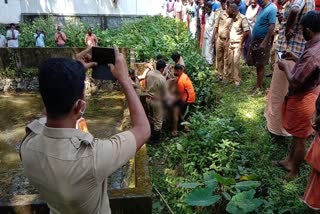 വലവൂരില്‍ കാണാതായ ആളുടെ മൃതദേഹം പഞ്ചായത്ത് കുളത്തില്‍ നിന്നും കണ്ടെടുത്തു  മൃതദേഹം പഞ്ചായത്ത് കുളത്തില്‍ നിന്നും കണ്ടെടുത്തു  കാണാതായ ആളുടെ മൃതദേഹം കണ്ടെടുത്തു  കോട്ടയത്ത് മൃതദേഹം കണ്ടെടുത്തു  dead body found from public pond  dead body found at kottayam