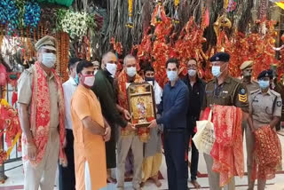 DGP Sanjay Kundu arrives at Chintpurni temple