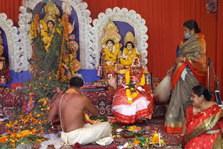 kanya pujan at durga pooja in karol bagh but not grand celebration in delhi