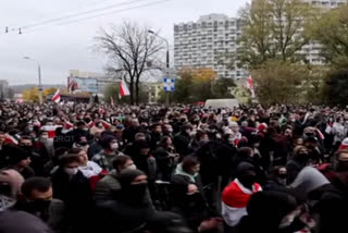 tens of thousands protesters in  belarus swarmed the streets of capital sunday