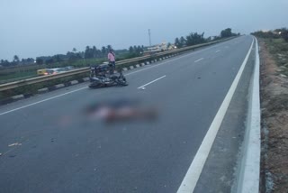 ರಸ್ತೆ ಅಪಘಾತtwo-died-in-road-accident-at-chikkaballapura