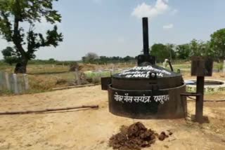 biogas-is-being-made-in-gothans-in-surajpur