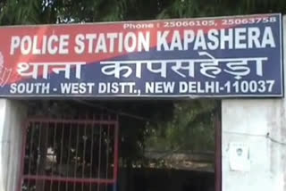 man killed by his wife lover in Kapashera police station area