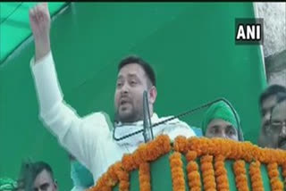 Nitish couldn't eradicate poverty  set up industries in 15 years  what will he do in next five years: Tejashwi Yadav  ബിഹാർ തെരഞ്ഞെടുപ്പ്  നിതീഷ് കുമാർ  തേജസ്വി യാദവ്  ലാലു യാദവ്