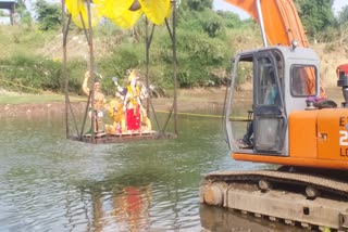 durga-murti-visarjan