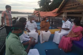 ak sasheedran visited parashinikadavu  ak sasheedran  water taxi  കണ്ണൂർ  വാട്ടർ ടാക്‌സി  മന്ത്രി എ കെ ശശീന്ദ്രൻ