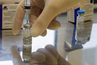 The Oxford Corona vaccine is effective in both adults and young people