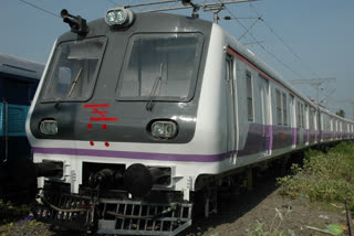 Mumbai suburban trains