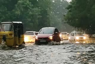 Chance of heavy rain in the southern districts