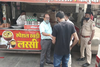 दूध डेयरियों पर लिए सैंपल, Samples for milk dairies