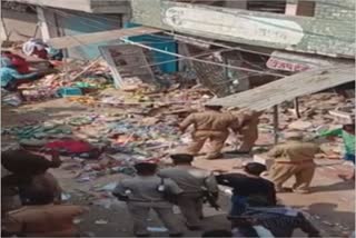 one killed, three injured in cylinder explosion in lucknow uttar pradesh