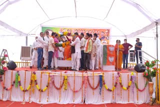 Uma Bharti addresses the gathering at the Bhagwan of Badamalhara