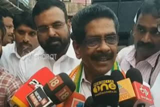 mullappally ramachandran  mullappally demands resignation of pinarayi vijayan  pinarayi vijayan  ശിവശങ്കറിന്‍റെ അറസ്റ്റ്  Arrest of ShivaShankar  മുഖ്യമന്ത്രി രാജിവെക്കണം  സ്വർണ്ണക്കടത്ത് കേസ്  ശിവശങ്കർ ഇഡിയുടെ കസ്റ്റഡിയിൽ